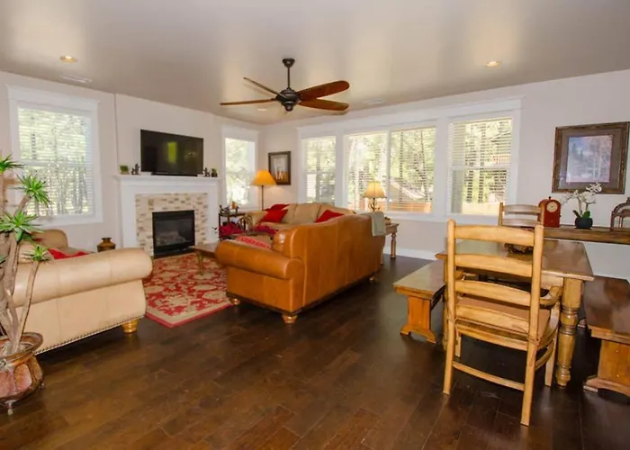 Holland Retreat - * Flagstaff